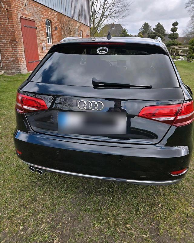 Gebraucht Audi A3 150 PS (110 kW) 2019 Schwarz Limousine