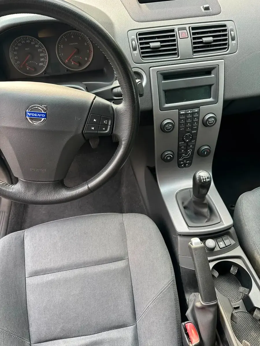 Gebraucht Volvo S40 140 PS (102 kW) 2004 Schwarz Limousine