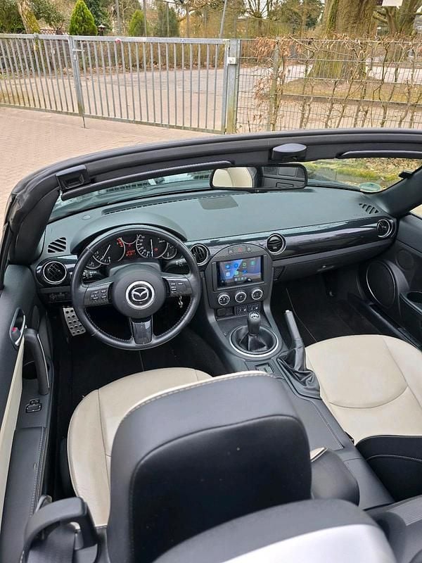 Gebraucht Mazda MX5 Sendo 126 PS (92 kW) 2014 Schwarz Cabrio