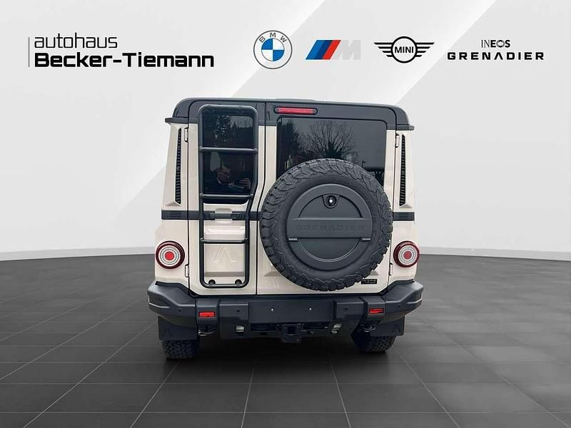 Gebraucht Ineos Grenadier 249 PS (183 kW) 2025 Magic mushroom Kombi