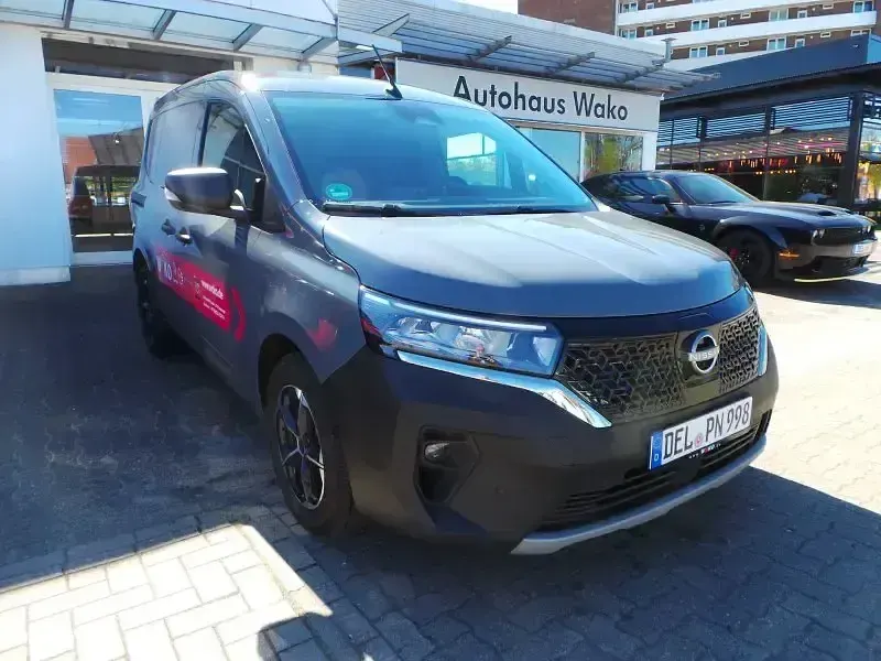 Gebraucht Nissan Townstar Acenta 89 kW (122 PS) 2025 Gris urban Van