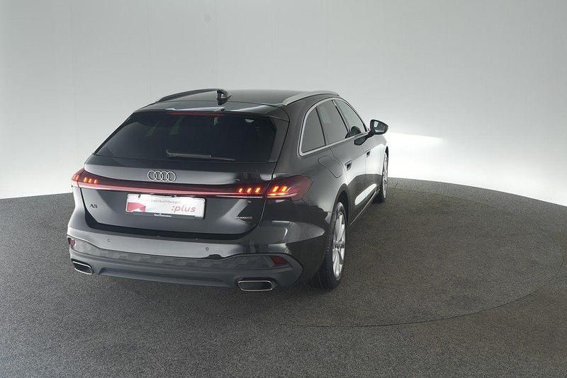 Gebraucht Audi A5 Sport 204 PS (150 kW) 2025 Mythosschwarz metallic Kombi
