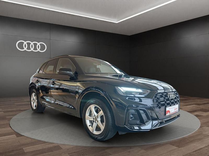 Gebraucht Audi Q5 Ambiente 204 PS (150 kW) 2023 Mythosschwarz metallic SUV