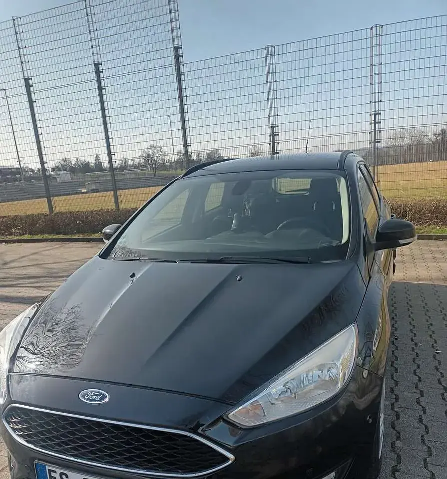 Gebraucht Ford Focus Titanium 125 PS (91 kW) 2015 Kombi