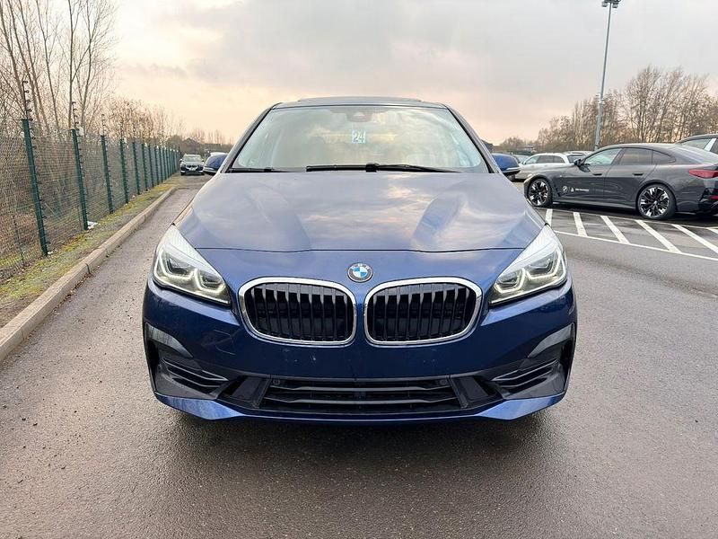 Gebraucht BMW 225 Active Tourer Sport Line 224 PS (164 kW) 2021 Blau Van / Kleinbus