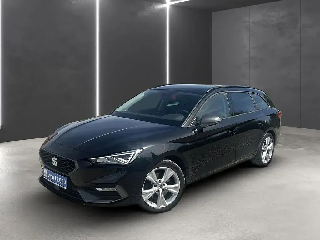 Używany Seat Leon FR 150 KM (110 kW) 2023 Czarny Kombi