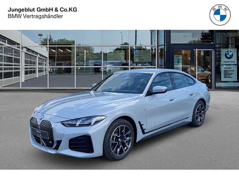 Grau Neu 2025 BMW i4 M Sport Limousine | 57.380 € (Fairer Preis) - Bild 1/4