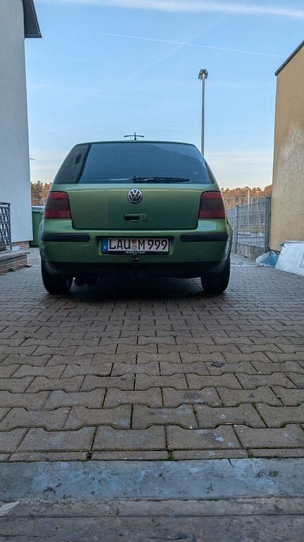 Gebraucht VW Golf IV 75 PS (55 kW) 2000 Grün Limousine