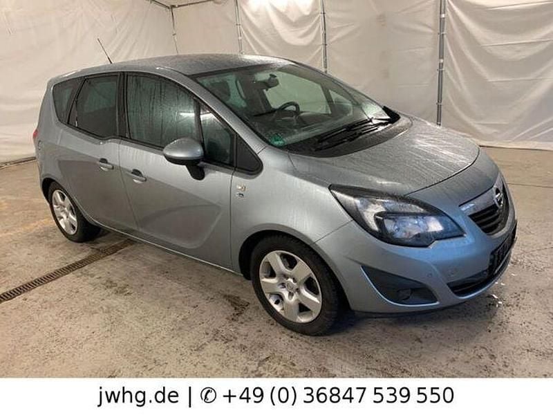 Gebraucht Opel Meriva 131 PS (96 kW) 2012 Silber Van / Kleinbus