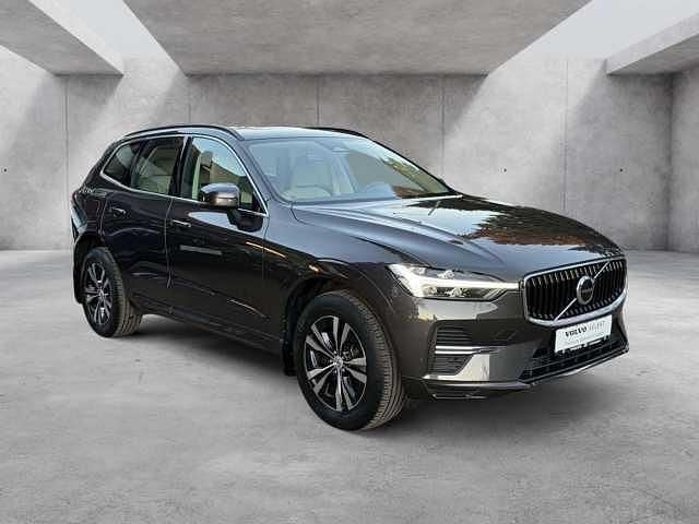 Gebraucht Volvo XC60 145 PS (106 kW) 2022 SUV