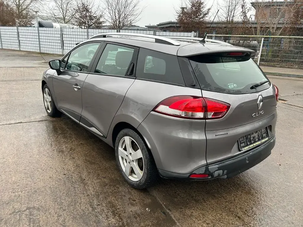 Gebraucht Renault Clio IV 90 PS (66 kW) 2016 Grau Limousine