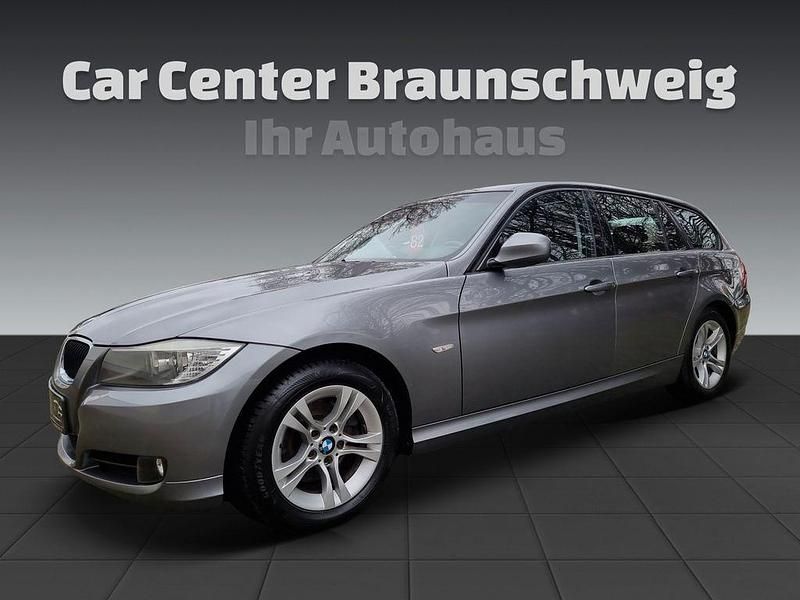 Grau Gebraucht 2009 BMW 318 Shadowline Kombi | 5.999 € (Etwas zu teuer) - Bild 1/4