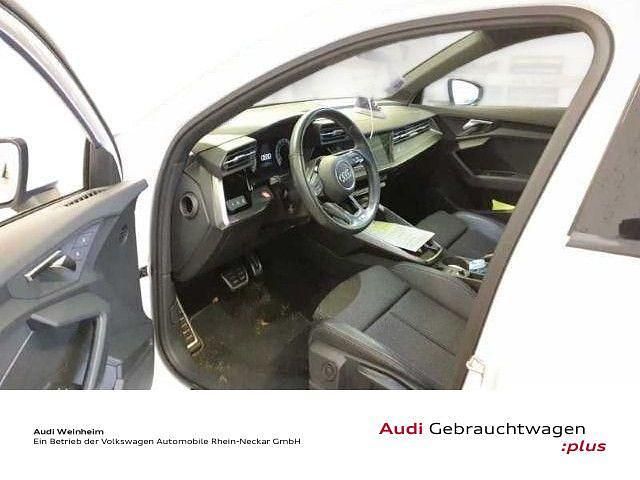 Gebraucht Audi A3 Business 110 PS (80 kW) 2022 Weiß Limousine