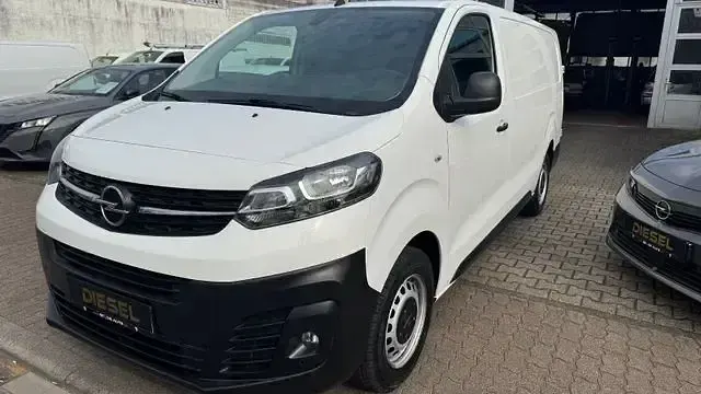 Second-hand Opel Vivaro 122 CP (89 kW) 2020 Alb Monovolum