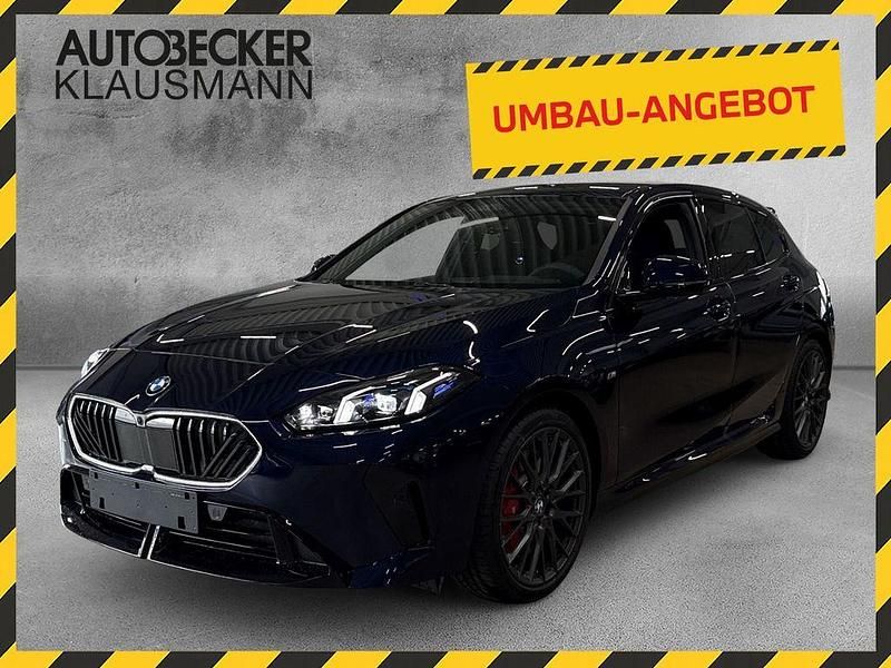 Blau Neu 2025 BMW 120 M Sport Kleinwagen | 42.990 € (Etwas zu teuer) - Bild 1/4