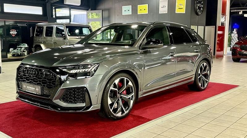 Grau Gebraucht 2020 Audi RS Q8 Sport SUV | 84.999 € (Etwas zu teuer) - Bild 1/4