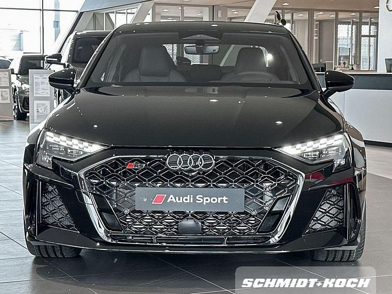 Gebraucht Audi RS3 Comfort 400 PS (294 kW) 2026 Mythosschwarz (schwarz) Limousine