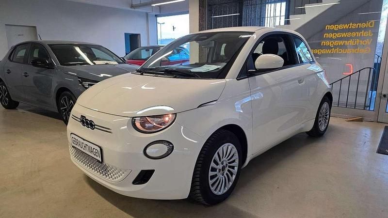 Gebraucht Fiat 500e 86 kW (118 PS) 2023 Arktis weiß Limousine