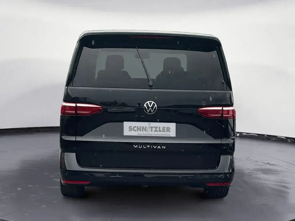 Gebraucht VW Multivan Life 150 PS (110 kW) 2025 Schwarz Van / Kleinbus