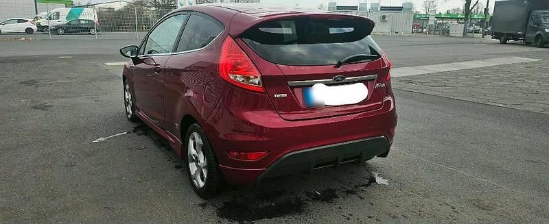 Gebraucht Ford Fiesta Titanium 80 PS (58 kW) 2009 Violet Kleinwagen