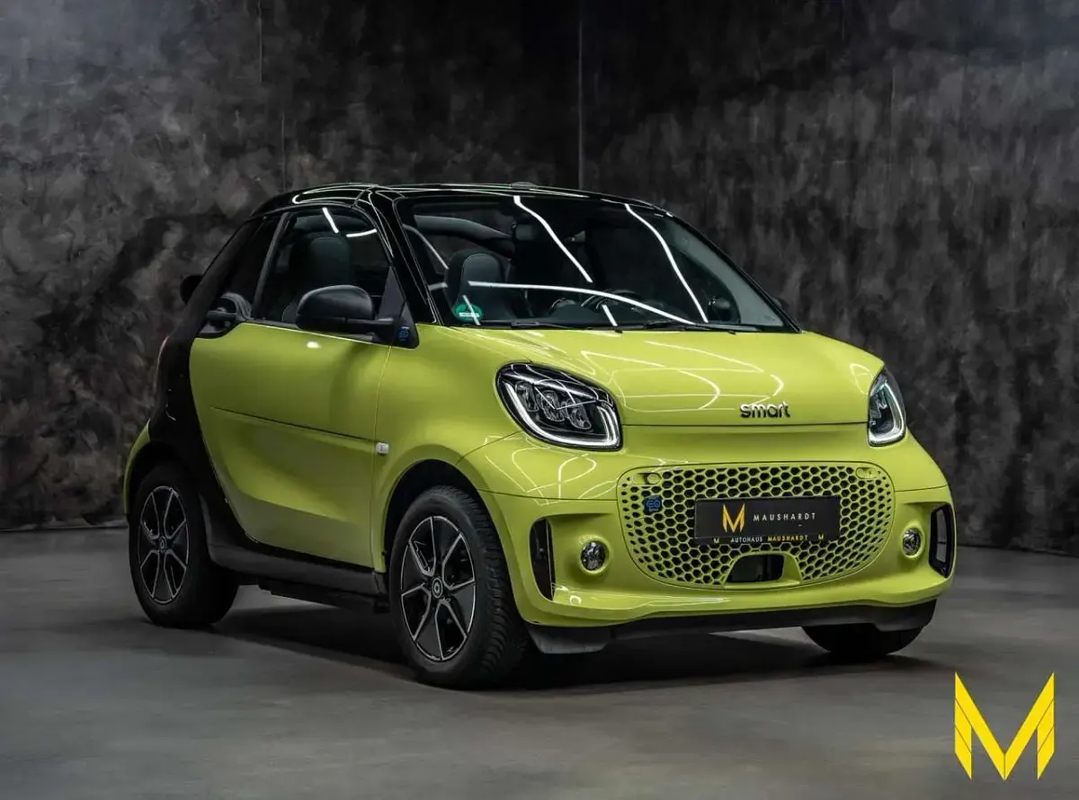 Gebraucht Smart ForTwo Electric Drive Exclusive 60 kW (82 PS) 2024 Grün Cabrio