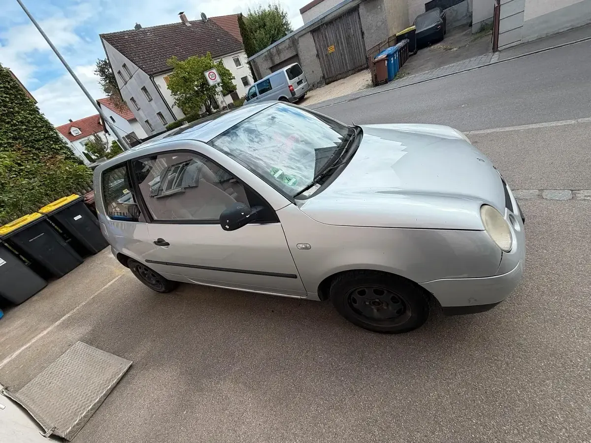 Gebraucht VW Lupo 75 PS (55 kW) 2001 Silber Kleinwagen