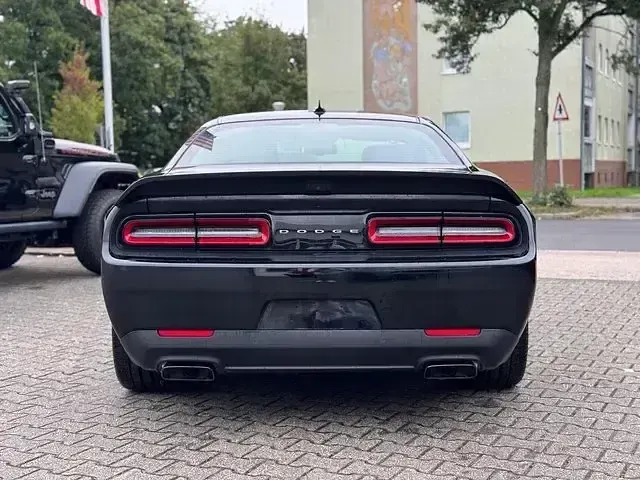 Używany Dodge Challenger 806 KM (592 kW) 2024 Czarny Coupe