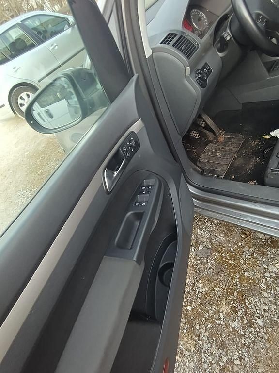 Gebraucht VW Touran Comfortline 140 PS (102 kW) 2009 Grau Van / Kleinbus