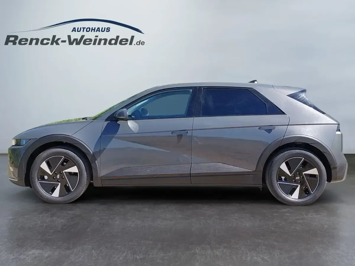 Neu Hyundai Ioniq 5 167 kW (228 PS) 2025 Grau SUV