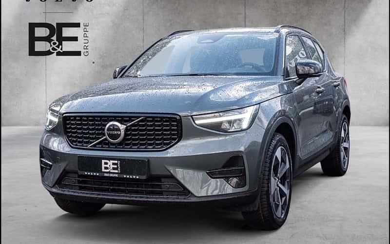 Gebraucht Volvo XC40 Plus 163 PS (119 kW) 2025 Grün SUV