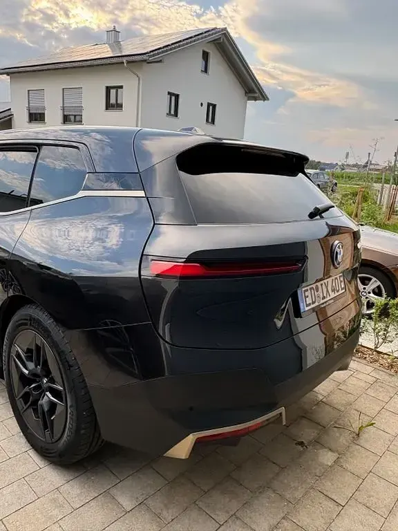 Gebraucht BMW iX 239 kW (326 PS) 2023 Schwarz SUV
