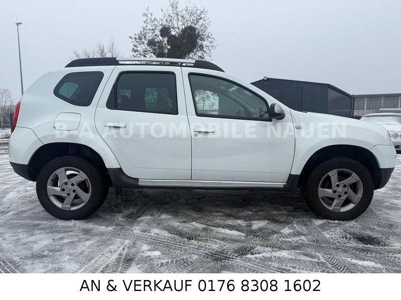 Gebraucht Dacia Duster Prestige 105 PS (77 kW) 2013 Weiß SUV