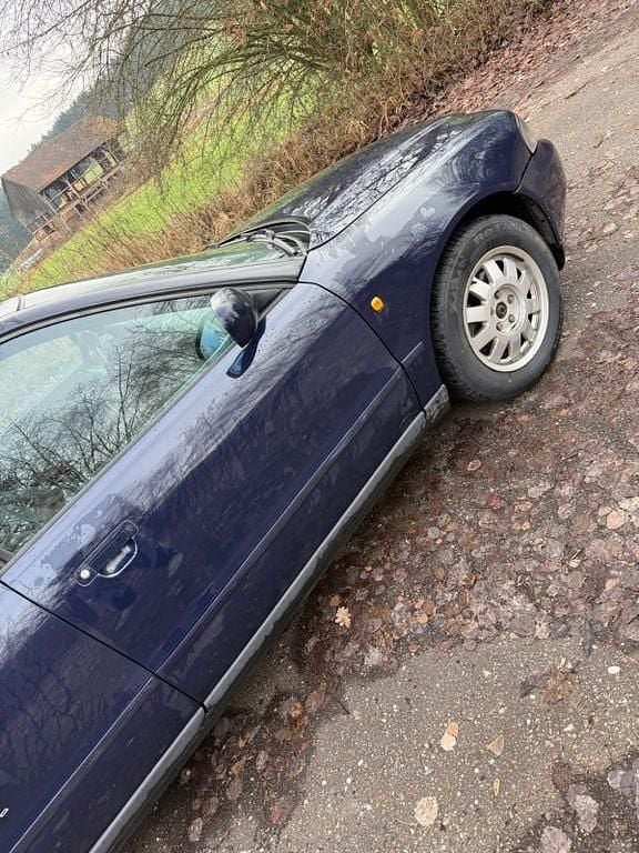 Gebraucht Audi A4 110 PS (80 kW) 1998 Blau Kombi