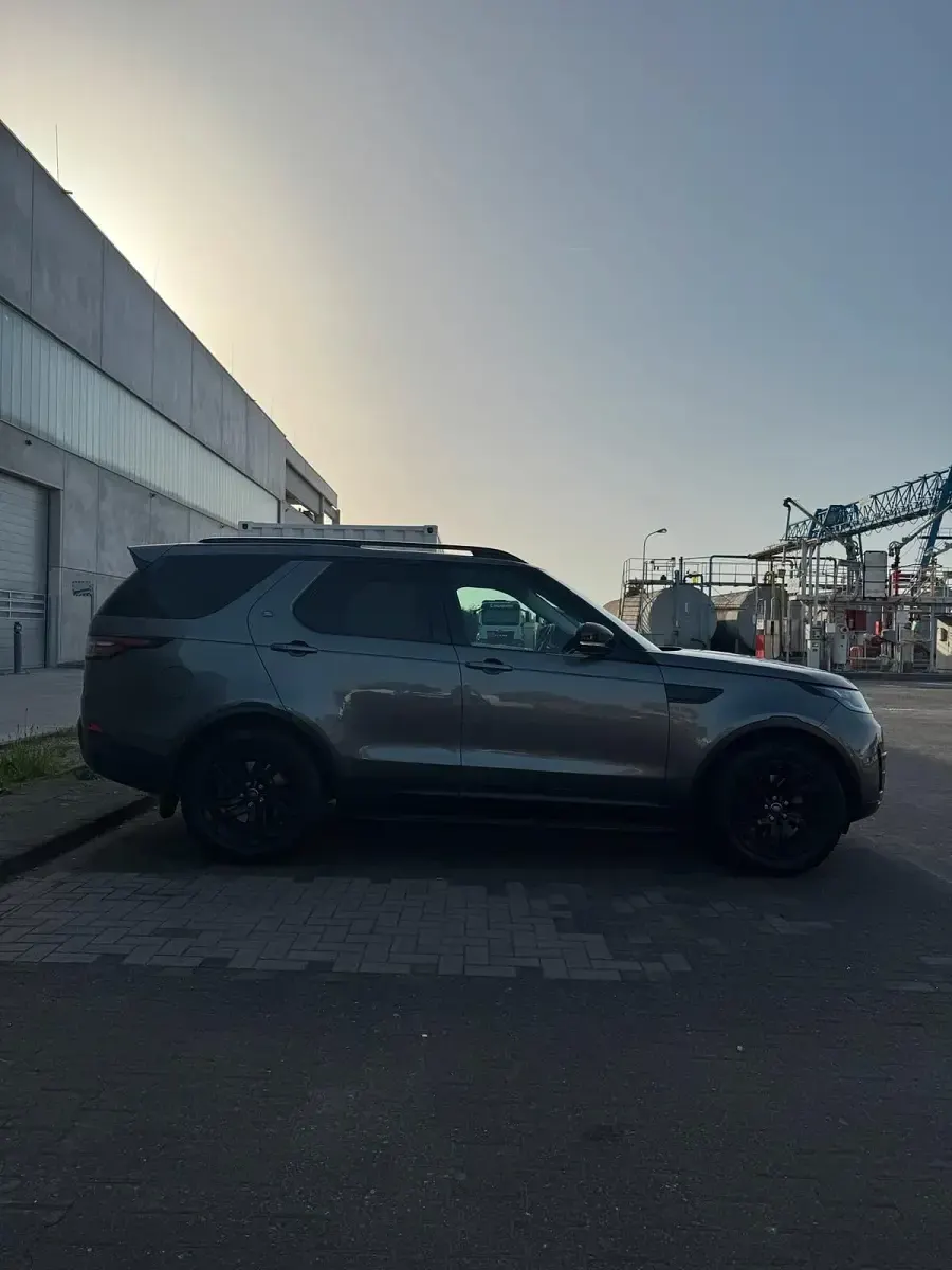 Gebraucht Land Rover Discovery 258 PS (189 kW) 2017 Grau SUV
