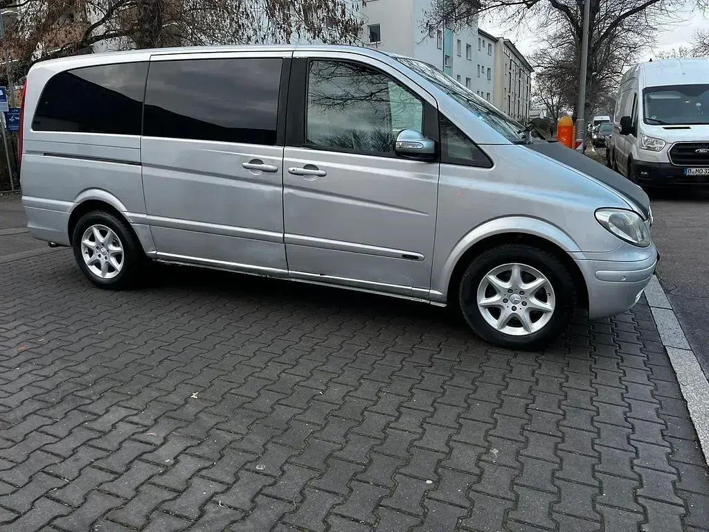 Gebraucht Mercedes Viano 150 PS (110 kW) 2004 Silber Van / Kleinbus