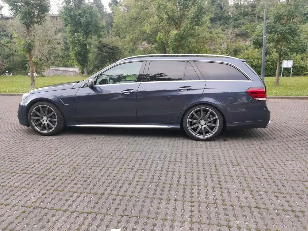 Gebraucht Mercedes E63 AMG AMG 585 PS (430 kW) 2014 Blau Kombi