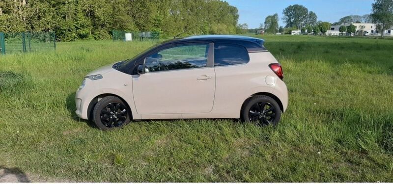 Beige Gebraucht 2018 Citroën C1 Kleinwagen | 6.999 € (Guter Preis) - Bild 1/4