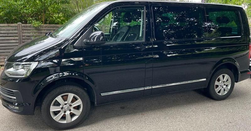 Schwarz Gebraucht 2019 VW T6.1 Van | 37.500 € (Guter Preis) - Bild 1/4