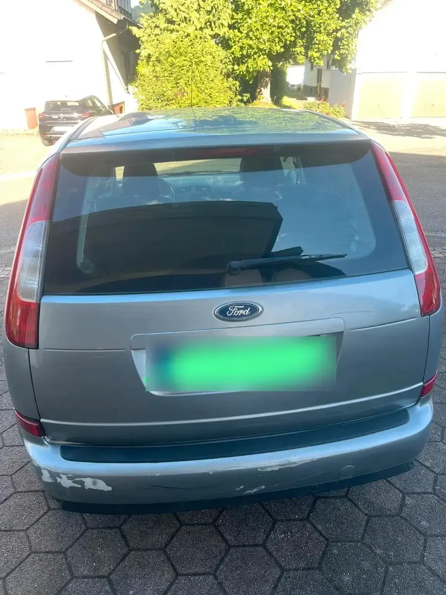 Gebraucht Ford Focus 99 PS (72 kW) 2005 Grau Kombi
