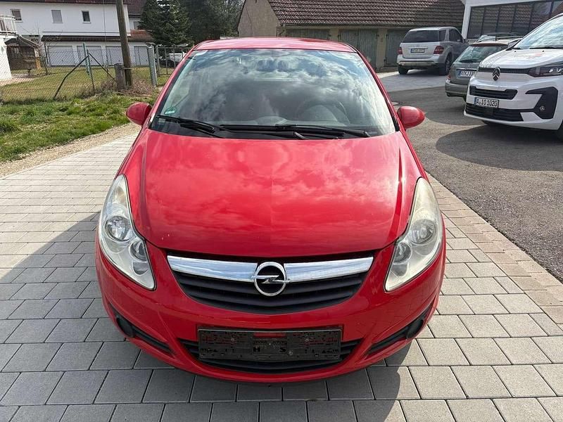 Gebraucht Opel Corsa Selection 69 PS (50 kW) 2010 Magma rot (b) Kleinwagen