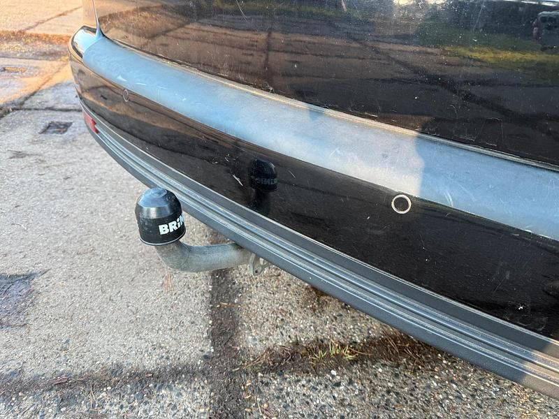 Gebraucht VW Touran 140 PS (102 kW) 2008 Schwarz Van / Kleinbus