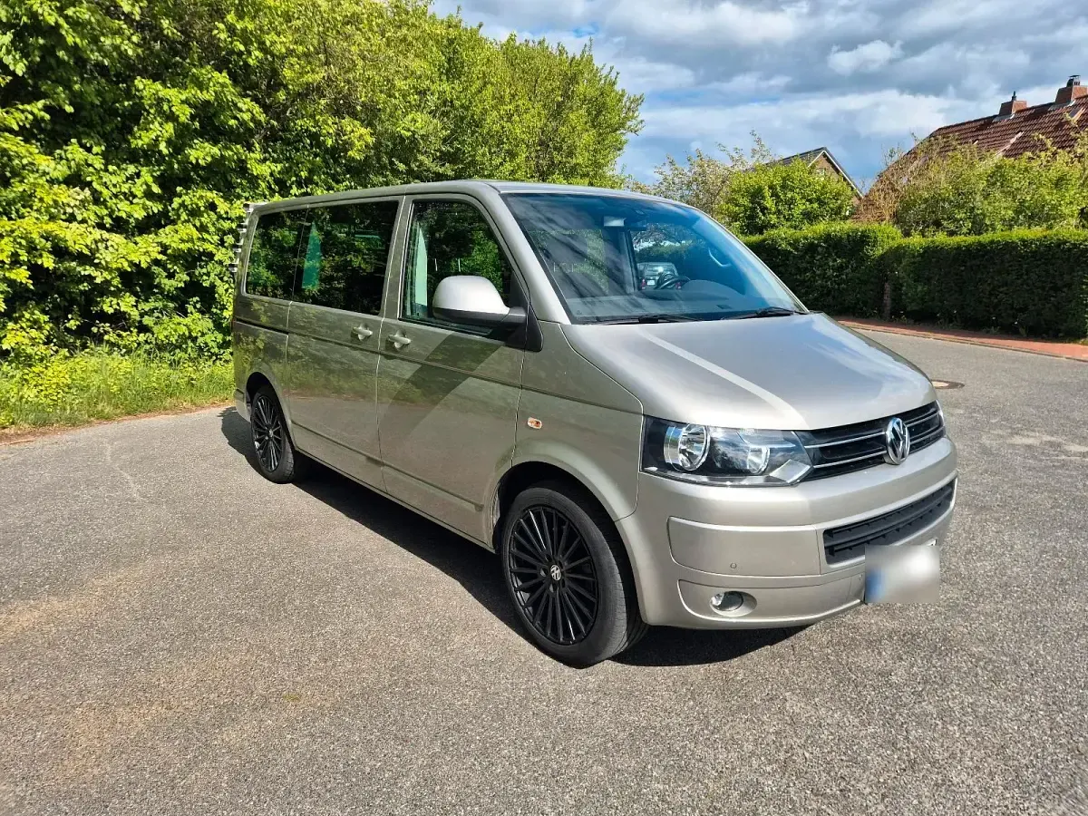 Gebraucht VW T5 Team 179 PS (131 kW) 2010 Silber Van
