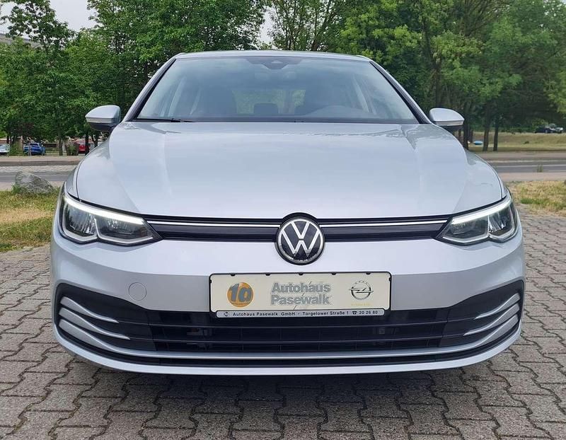 Gebraucht VW Golf VIII Pro 150 PS (110 kW) 2020 Reflexsilber metallic Limousine