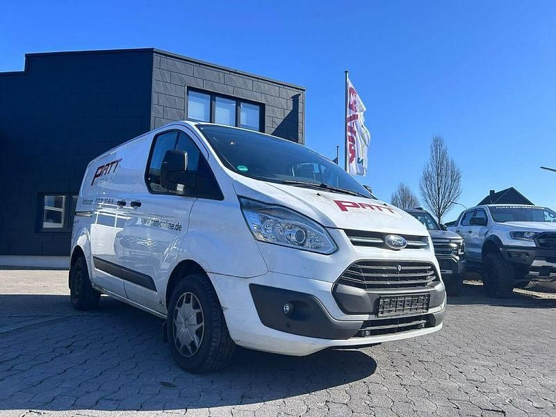 Gebraucht Ford Transit Custom Trend 125 PS (91 kW) 2016 Weiß Van / Kleinbus