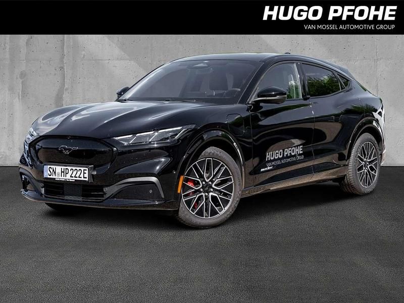 Absolute black (schwarz) Gebraucht 2025 Ford Mustang Premium Limousine | 47.590 € - Bild 1/4