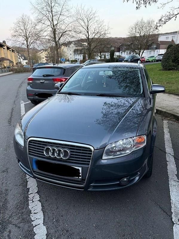Gebraucht Audi A4 102 PS (75 kW) 2007 Grau Kombi