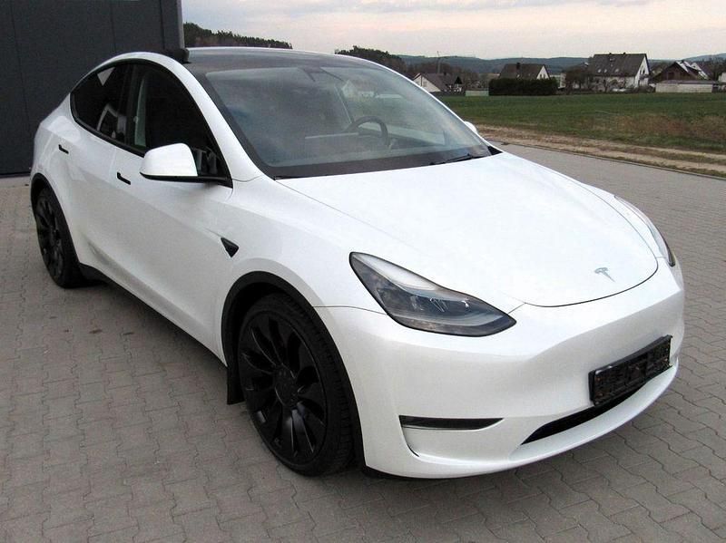 Gebraucht Tesla Model Y Performance 392 kW (534 PS) 2022 Weiß SUV
