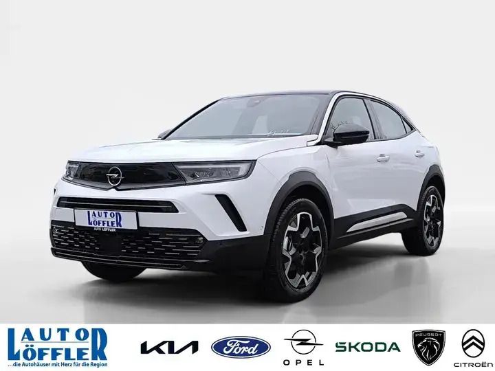 Lack weiss (weiß) Gebraucht 2024 Opel Mokka Ultimate SUV | 24.880 € (Fairer Preis) - Bild 1/4