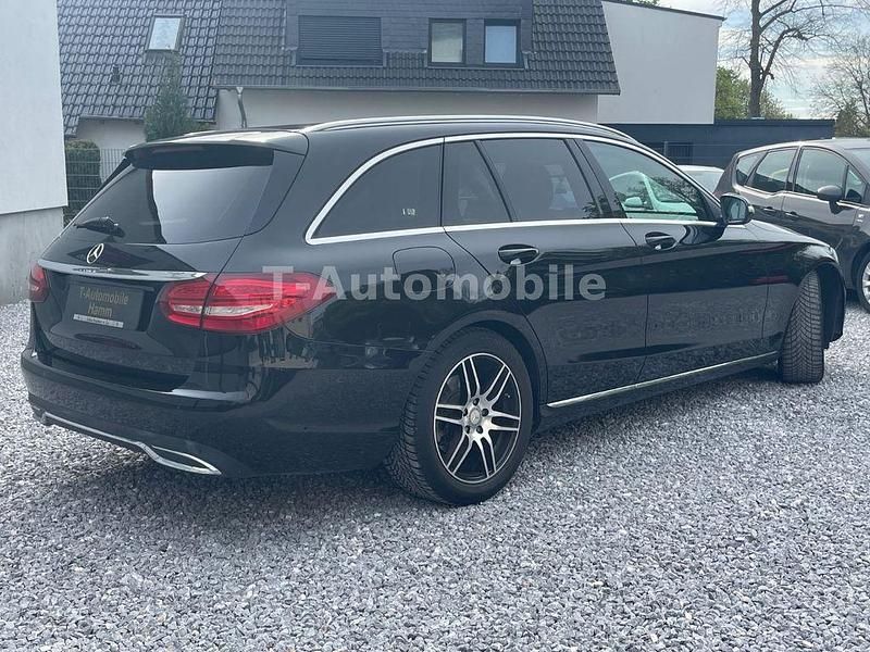 Gebraucht Mercedes C220 170 PS (125 kW) 2014 Schwarz Kombi