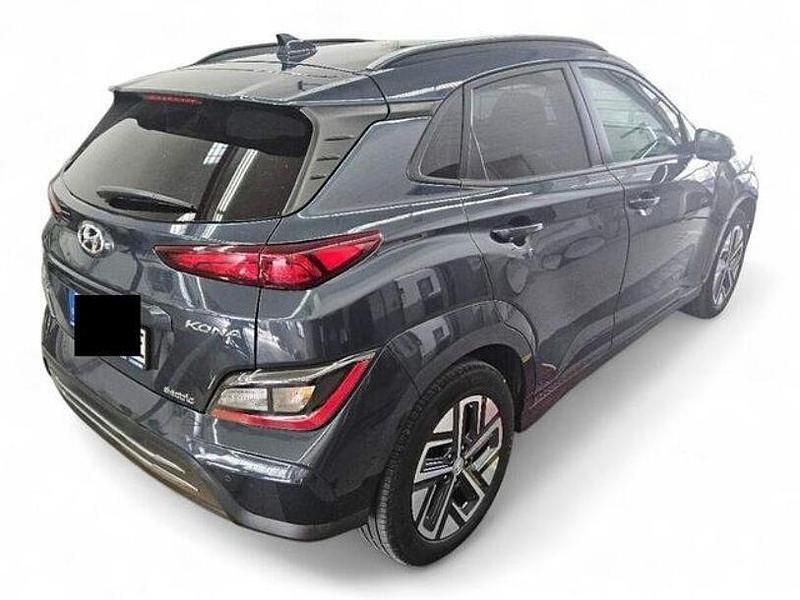 Gebraucht Hyundai Kona Edition 30+ 100 kW (136 PS) 2021 Teal blue / met SUV
